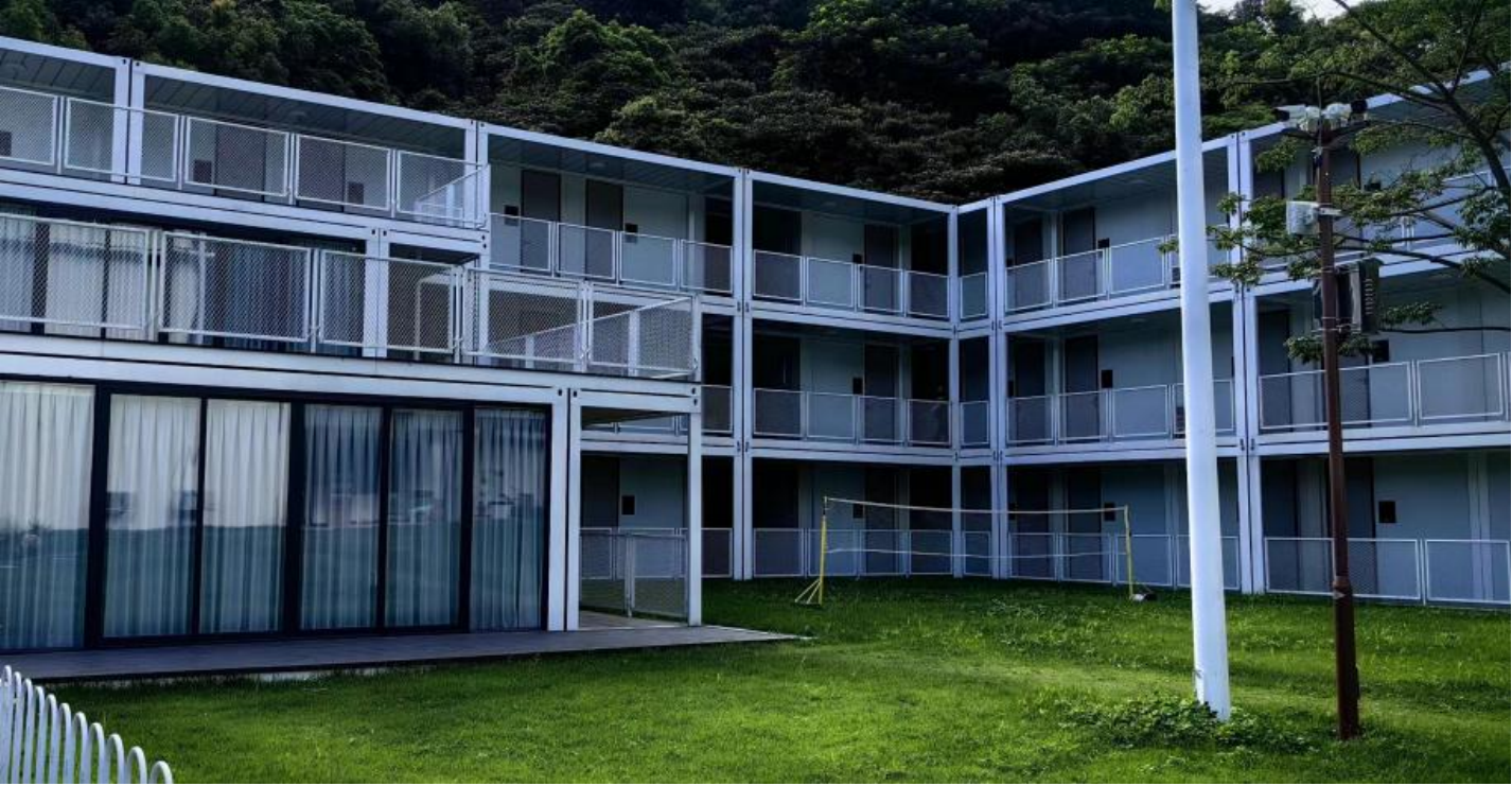 Guangzhou Guest World Packing Box Research Office Building